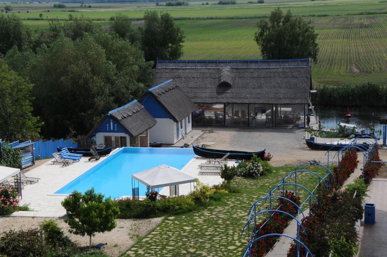 Nena Art Resort Dunavăţu de Jos Exterior foto