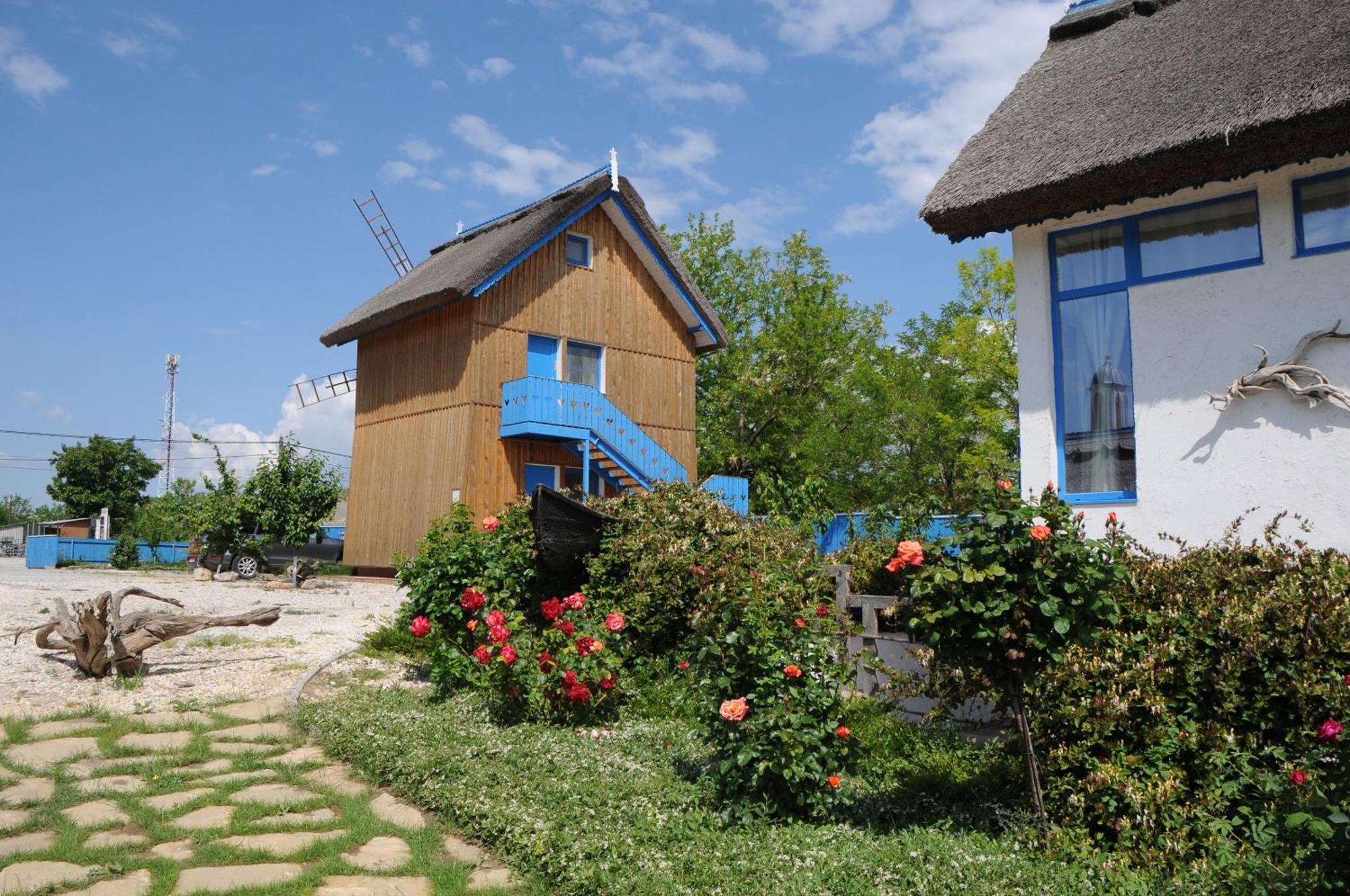 Nena Art Resort Dunavăţu de Jos Exterior foto